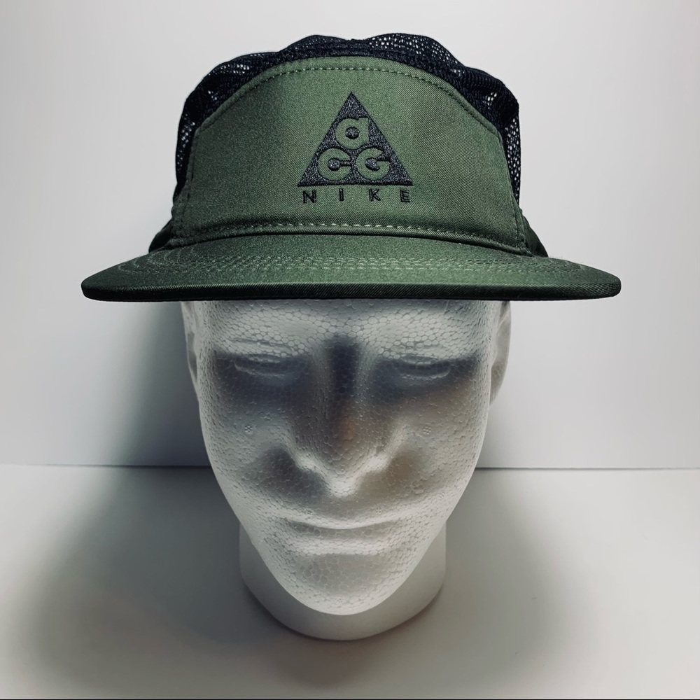 Nike ACG AW84 Cap - 5 Panel Hat - Lightweight Mesh